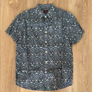 UNTUCKit - Floral Black and White Men's Shirt - Medium